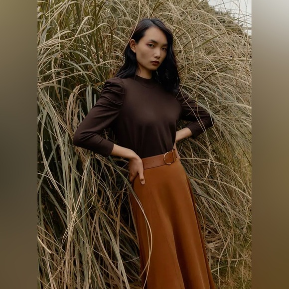 Cuyana French Terry Puff Sleeve Sweatshirt in Steel - Picture 7 of 13